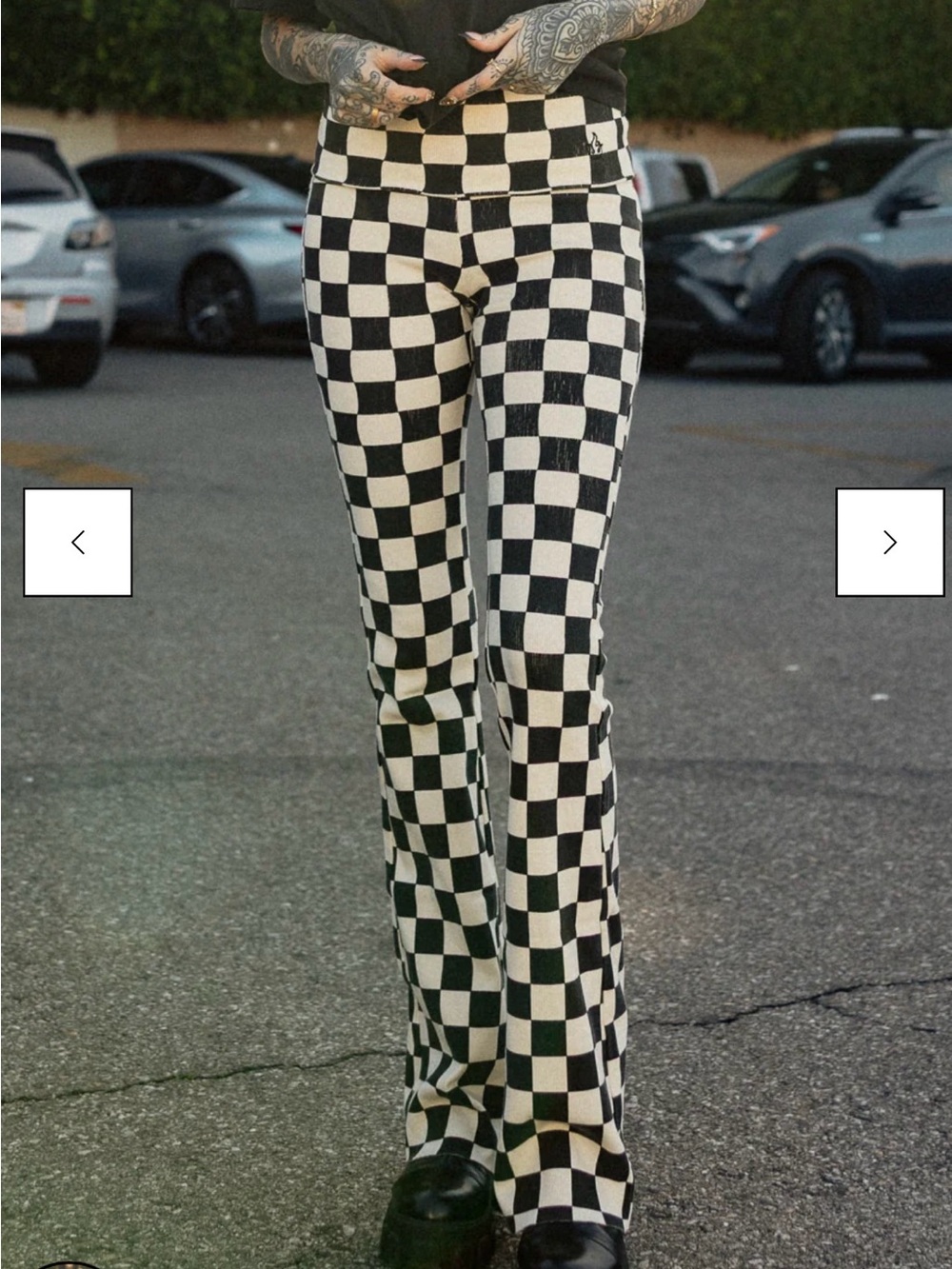Checkerboard High-Rise Flare Leggings - Black & Cream